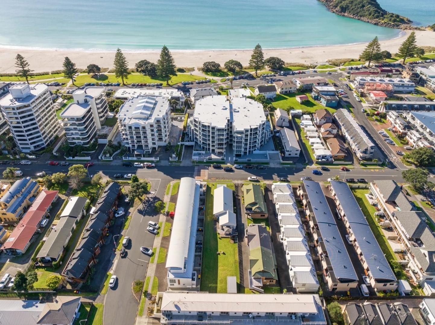 The Iconic Kiwi Bach, Full Site Downtown Mount Villa Mount Maunganui Exterior photo